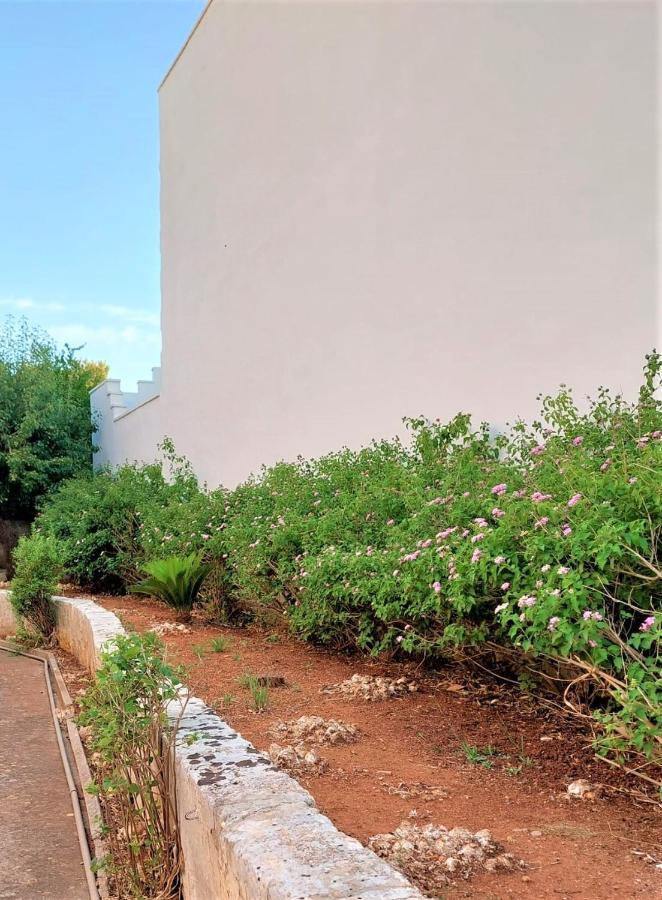 Villa Nel Salento - Ampie Camere E Giardino, Fino A 9 Persone Barbarano del Capo 外观 照片
