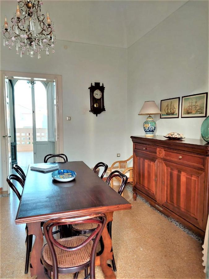 Villa Nel Salento - Ampie Camere E Giardino, Fino A 9 Persone Barbarano del Capo 外观 照片